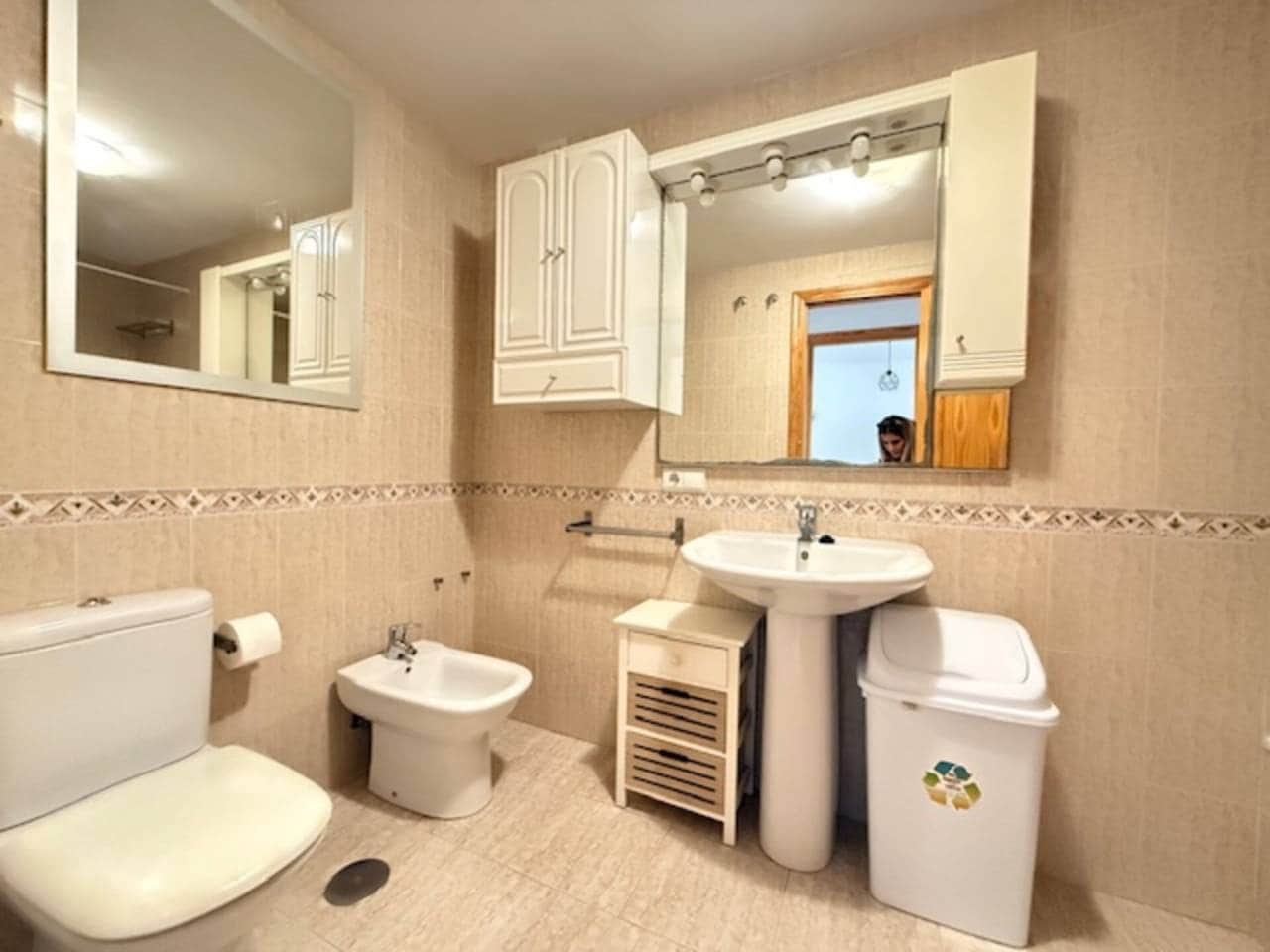 2 bedroom Flat for rent in Velez-Malaga with pool garage - € 950 (Ref: 8693267)