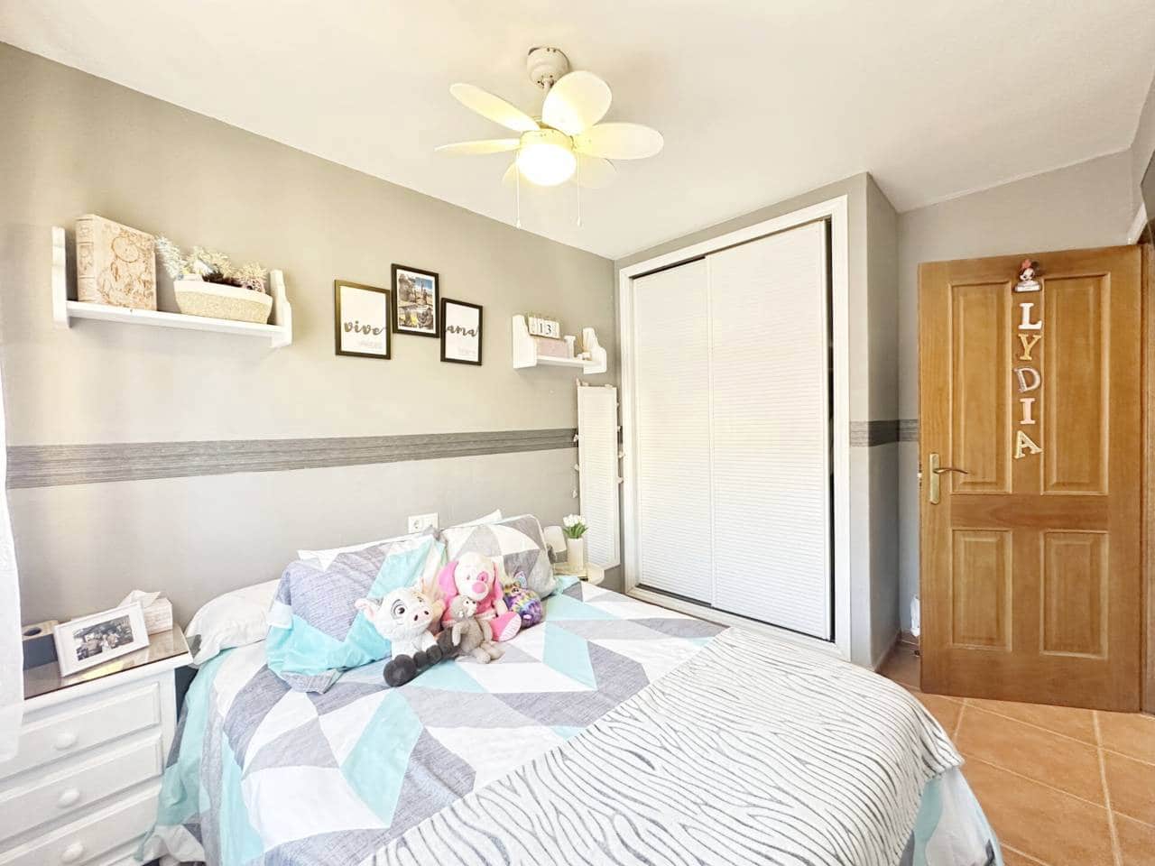 3 soverom Kjedet enebolig til salgs i Rincon de la Victoria med svømmebasseng garasje - € 498 000 (Ref: 8896098)