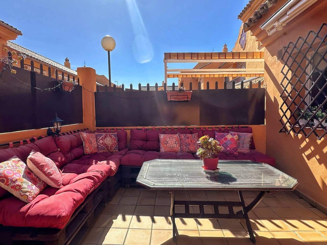 3 soverom Kjedet enebolig til salgs i Rincon de la Victoria med svømmebasseng garasje - € 498 000 (Ref: 8896098)