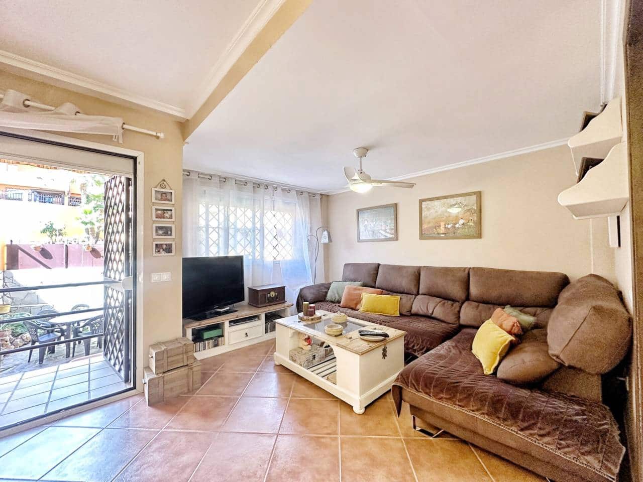 3 soverom Kjedet enebolig til salgs i Rincon de la Victoria med svømmebasseng garasje - € 498 000 (Ref: 8896098)