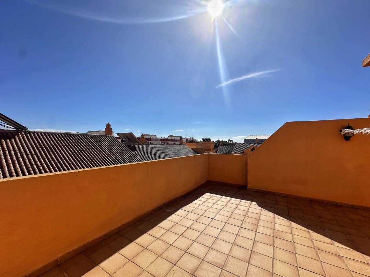 3 soverom Kjedet enebolig til salgs i Rincon de la Victoria med svømmebasseng garasje - € 498 000 (Ref: 8896098)