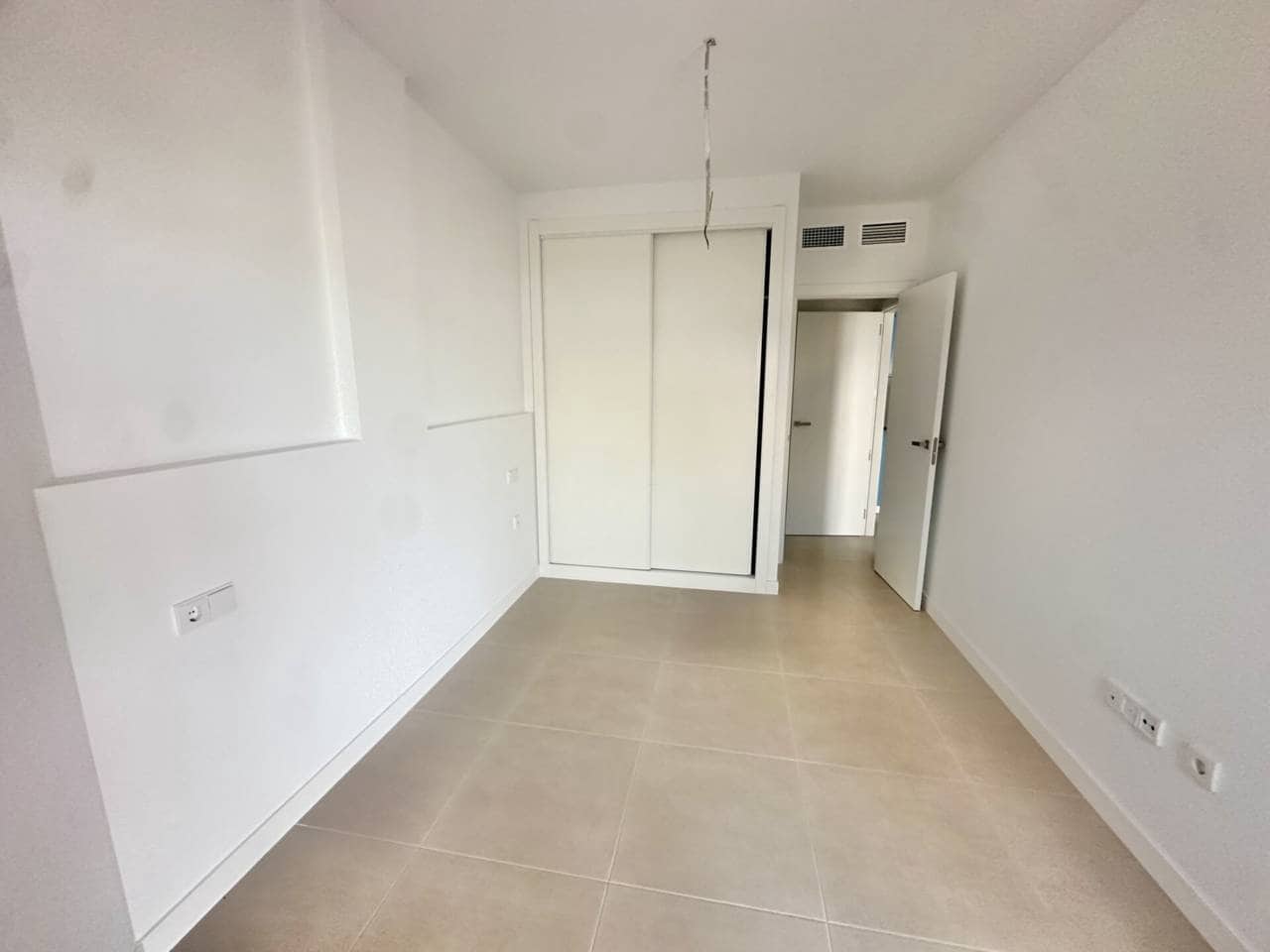 2 soverom Leilighet til salgs i Velez-Malaga med svømmebasseng garasje - € 390 500 (Ref: 8949997)