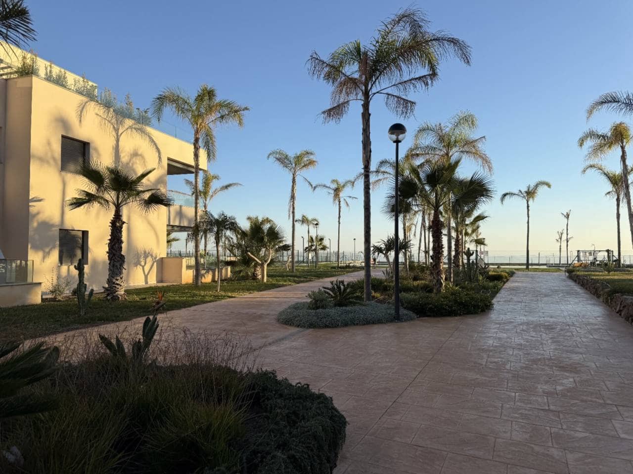 2 soverom Leilighet til salgs i Velez-Malaga med svømmebasseng garasje - € 390 500 (Ref: 8949997)