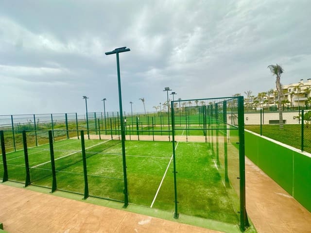 2 bedroom Flat for sale in Vélez-Málaga with pool garage - € 390,500 (Ref: 8949997)