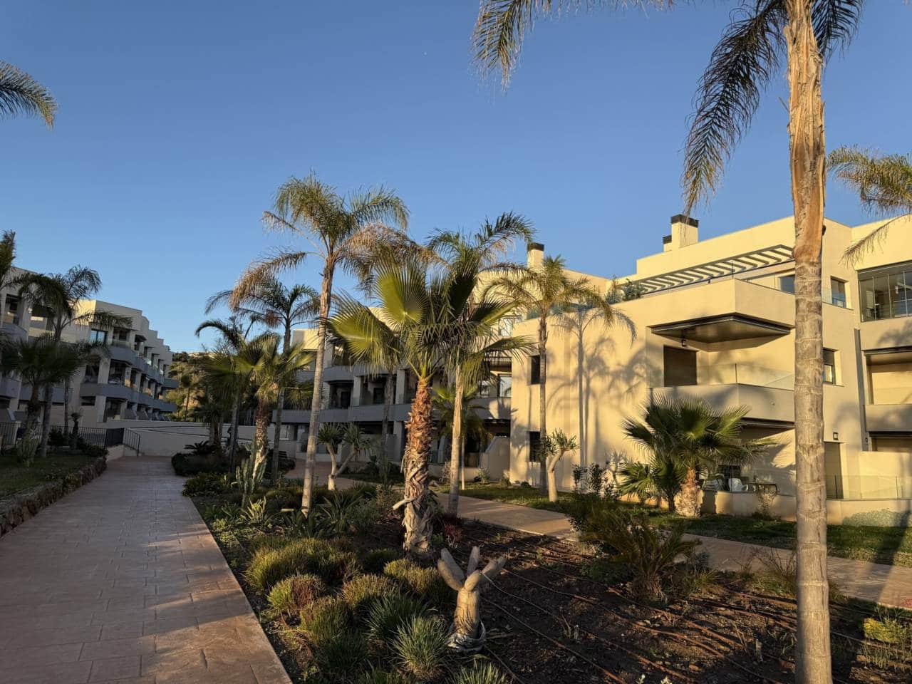 2 soverom Leilighet til salgs i Velez-Malaga med svømmebasseng garasje - € 390 500 (Ref: 8949997)