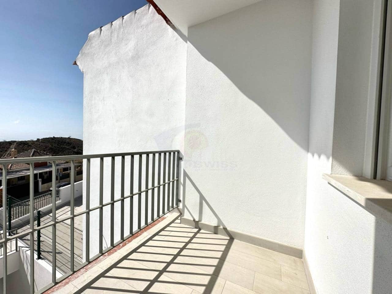3 soveværelse Rækkehus til salg i Velez-Malaga med swimmingpool garage - € 345.400 (Ref: 9081197)