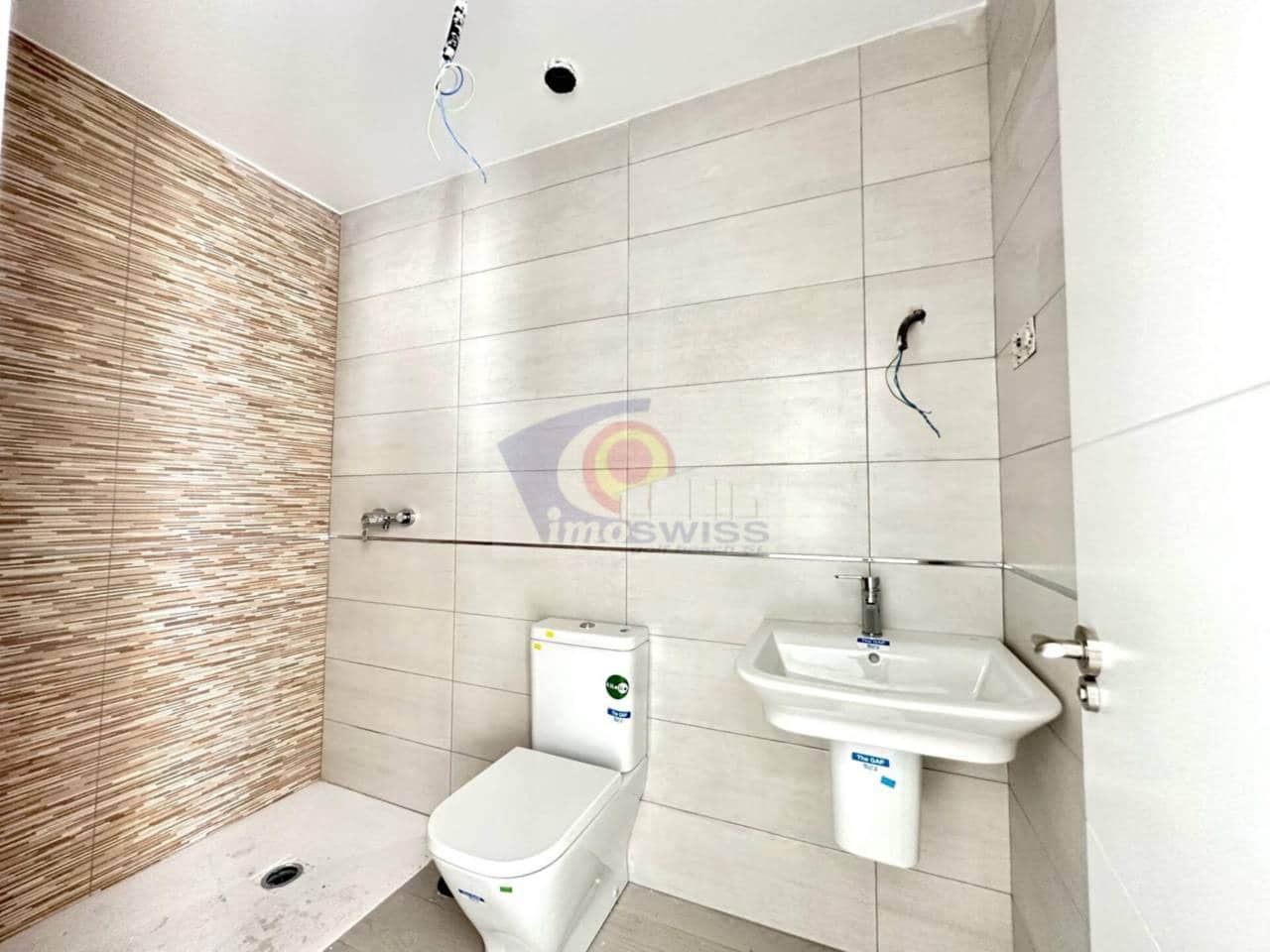 3 soveværelse Rækkehus til salg i Velez-Malaga med swimmingpool garage - € 345.400 (Ref: 9081197)