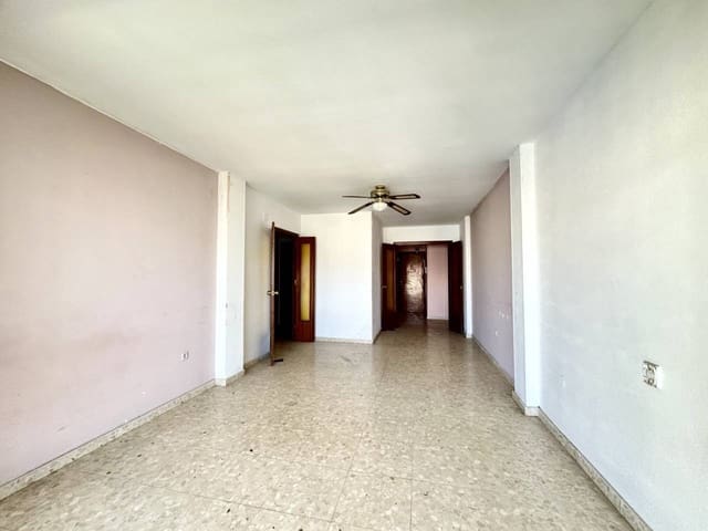 3 bedroom Flat for sale in Rincón de la Victoria with pool - € 315,000 (Ref: 9177157)