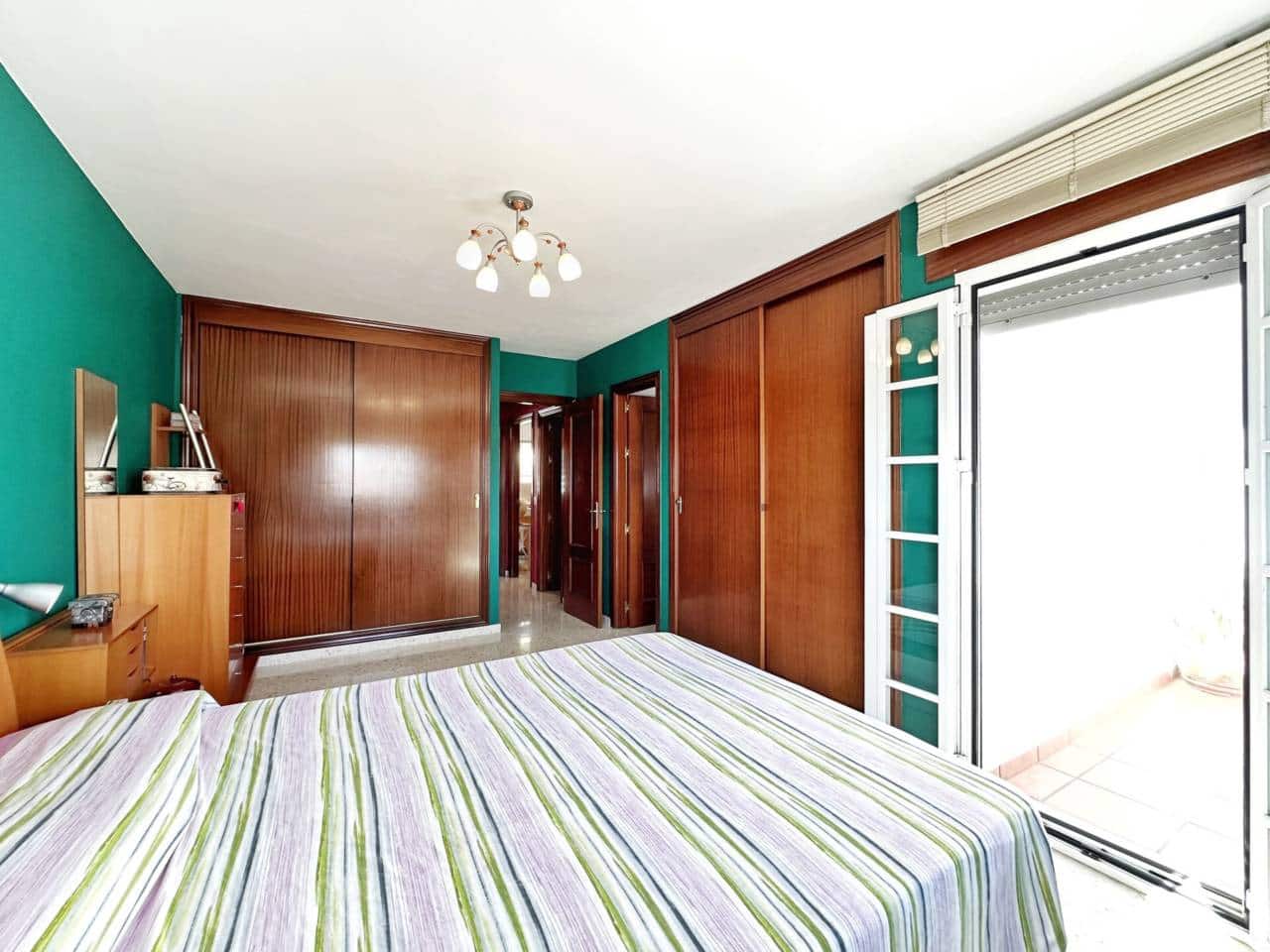 3 soveværelse Rækkehus til salg i Rincon de la Victoria med swimmingpool garage - € 487.000 (Ref: 9235888)