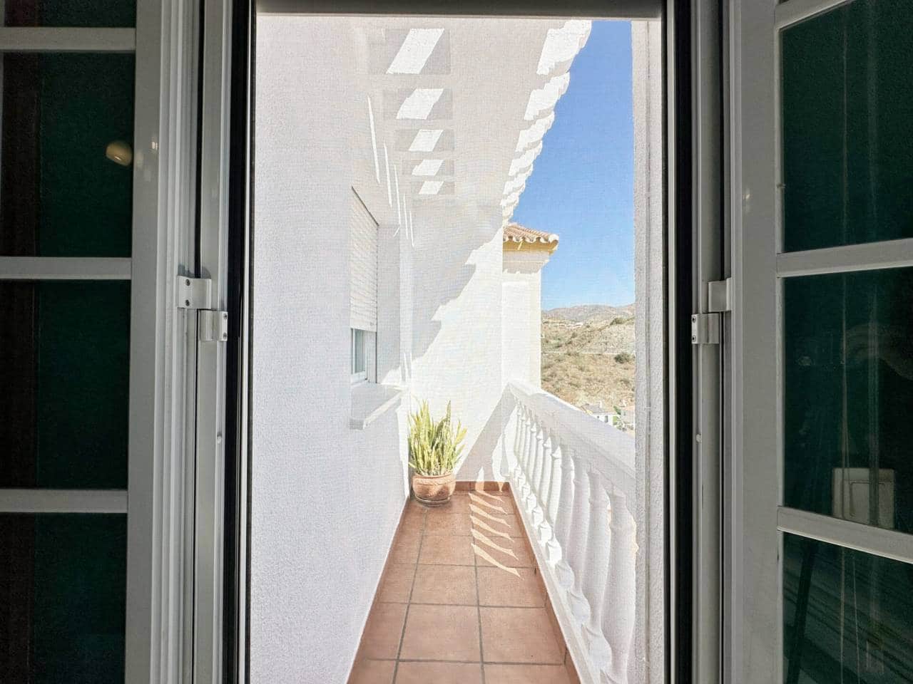 3 soveværelse Rækkehus til salg i Rincon de la Victoria med swimmingpool garage - € 487.000 (Ref: 9235888)