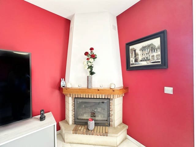 3 Zimmer Reihenhaus zu verkaufen in Rincón de la Victoria mit Pool Garage - 487.000 € (Ref: 9235888)