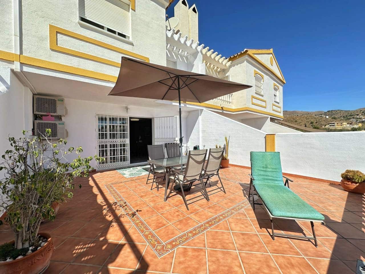 3 soveværelse Rækkehus til salg i Rincon de la Victoria med swimmingpool garage - € 487.000 (Ref: 9235888)