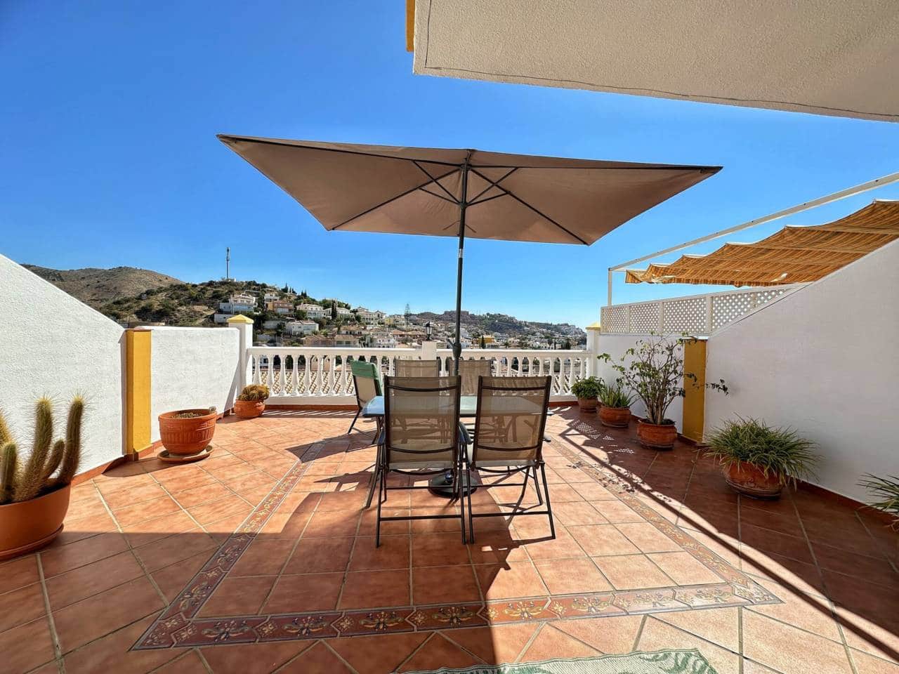 3 soveværelse Rækkehus til salg i Rincon de la Victoria med swimmingpool garage - € 487.000 (Ref: 9235888)