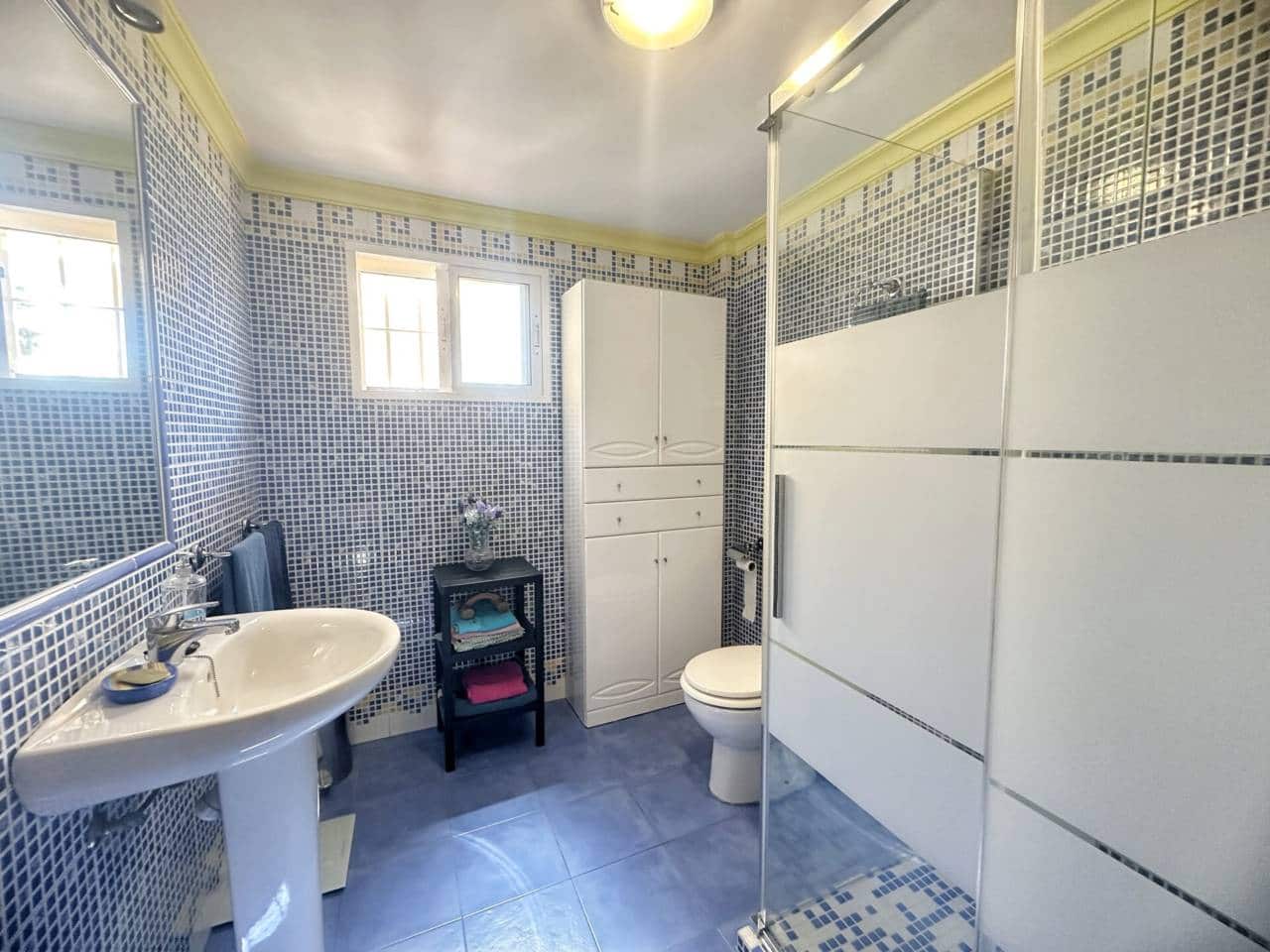 4 soverom Villa til salgs i Rincon de la Victoria med svømmebasseng garasje - € 685 000 (Ref: 9272048)