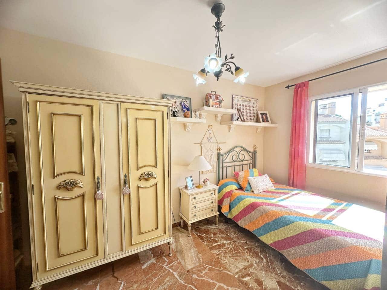 4 soverom Villa til salgs i Rincon de la Victoria med svømmebasseng garasje - € 685 000 (Ref: 9272048)