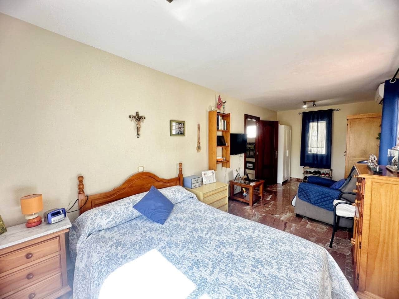 4 soverom Villa til salgs i Rincon de la Victoria med svømmebasseng garasje - € 685 000 (Ref: 9272048)