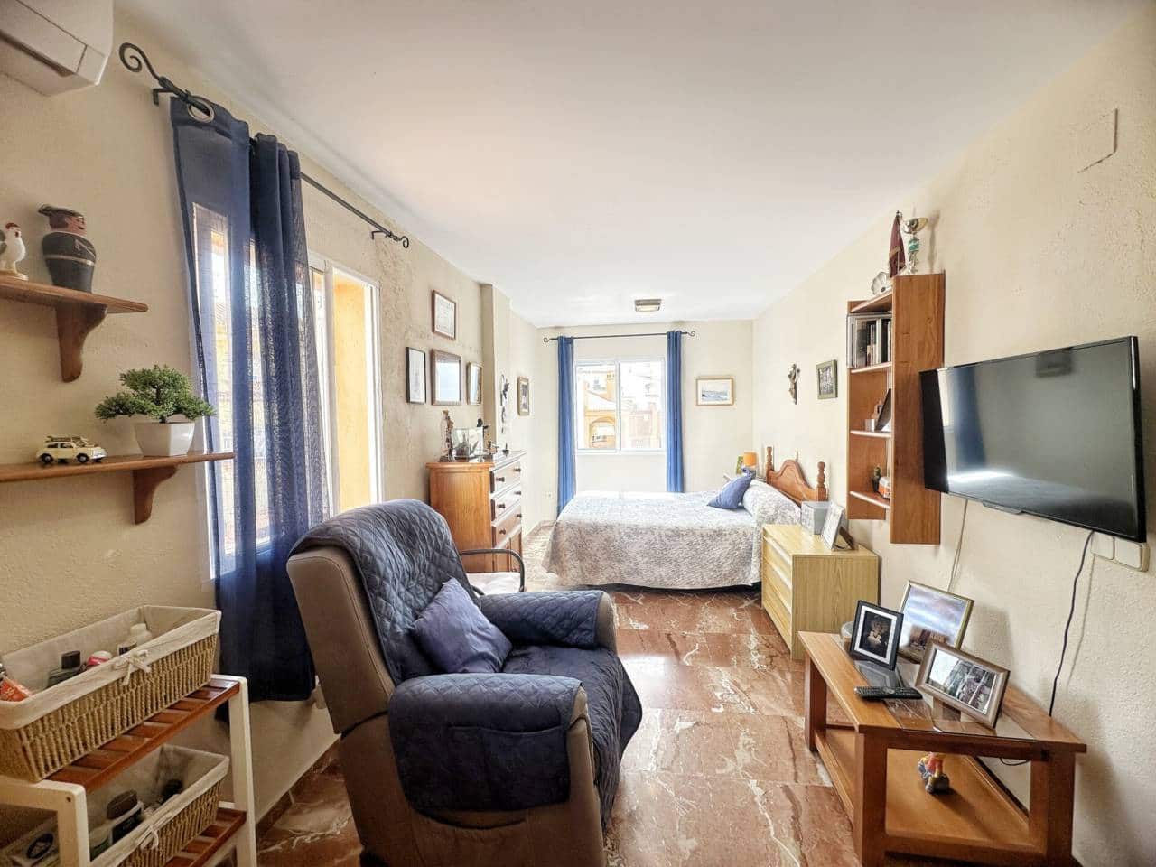 4 soverom Villa til salgs i Rincon de la Victoria med svømmebasseng garasje - € 685 000 (Ref: 9272048)