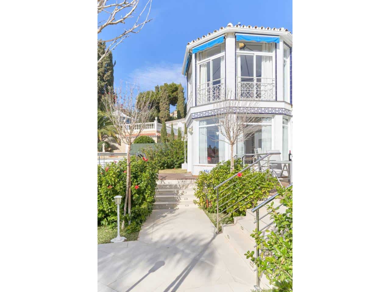 7 soverom Villa til salgs i Velez-Malaga med svømmebasseng garasje - € 1 200 000 (Ref: 9300339)