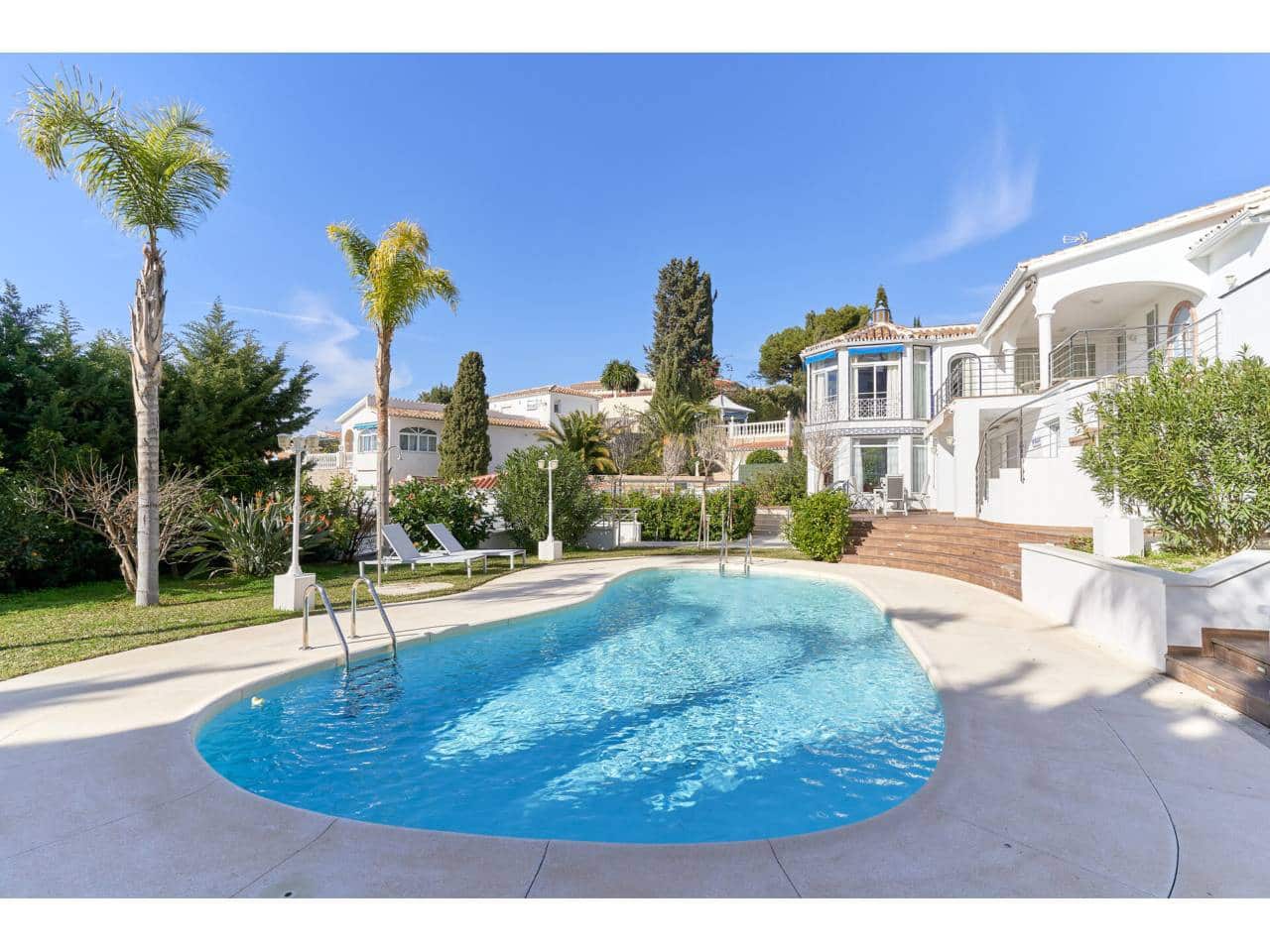 7 soverom Villa til salgs i Velez-Malaga med svømmebasseng garasje - € 1 200 000 (Ref: 9300339)