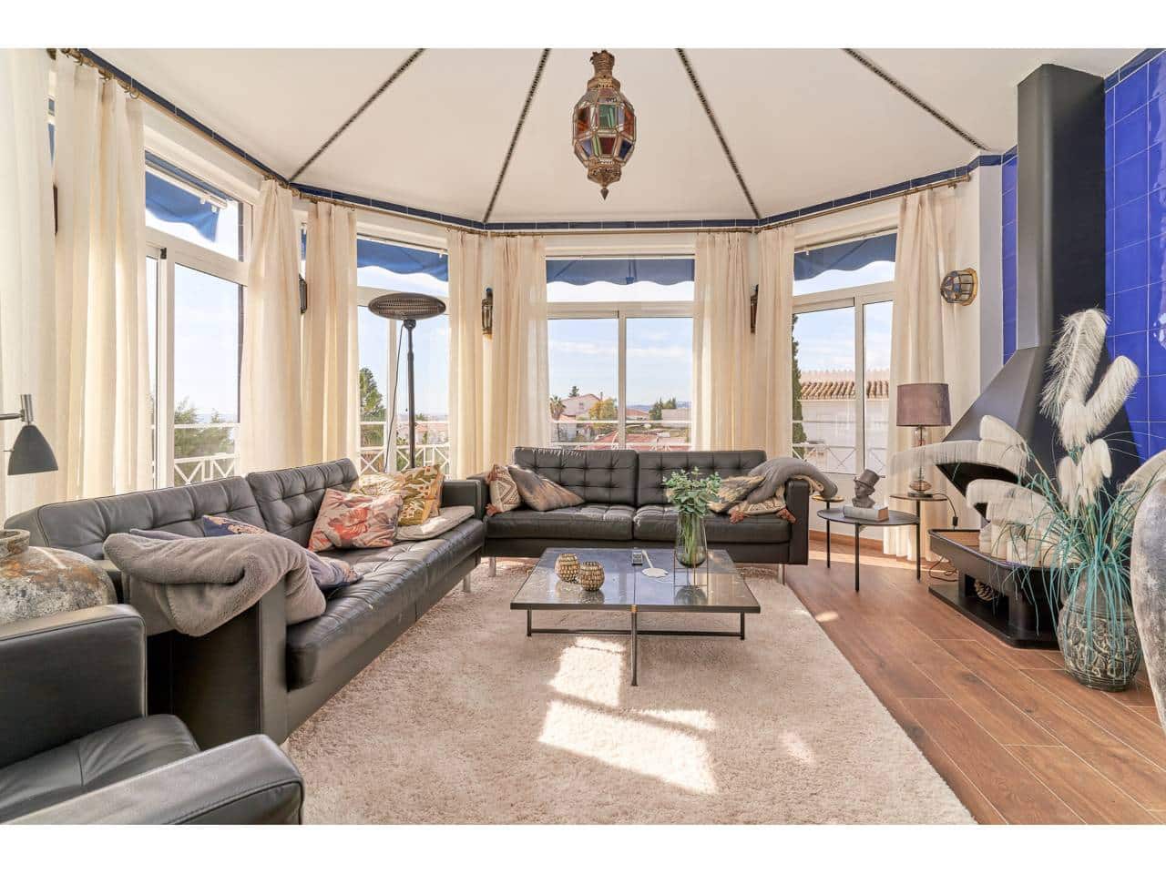 7 soverom Villa til salgs i Velez-Malaga med svømmebasseng garasje - € 1 200 000 (Ref: 9300339)