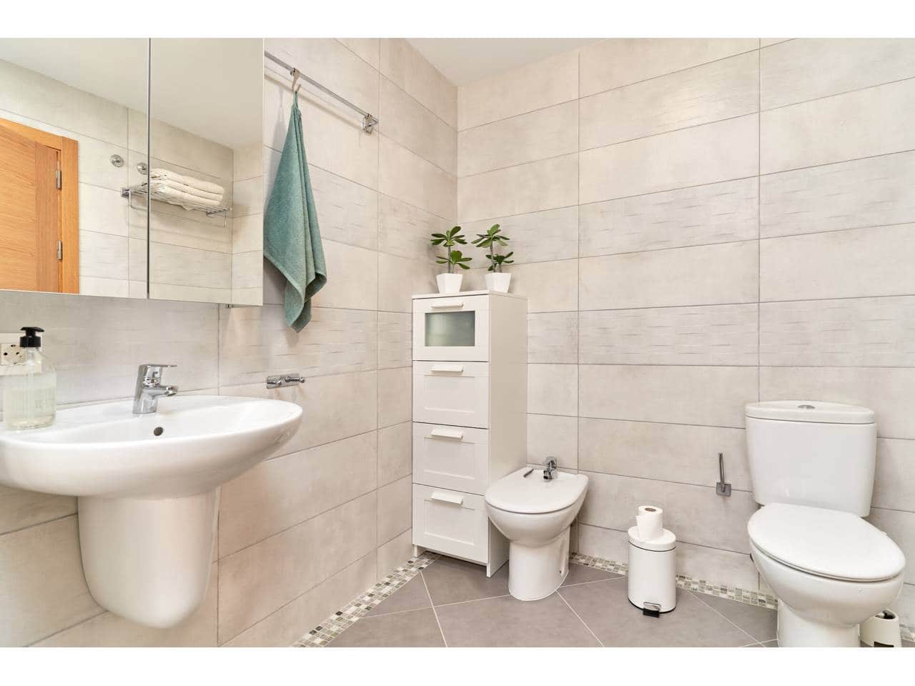 7 soverom Villa til salgs i Velez-Malaga med svømmebasseng garasje - € 1 200 000 (Ref: 9300339)