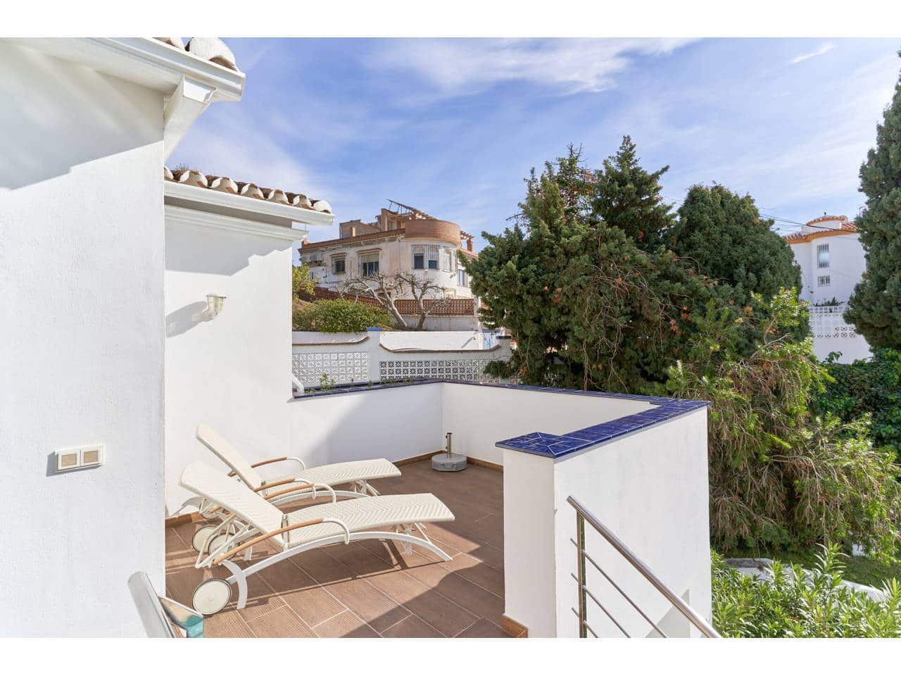 7 soverom Villa til salgs i Velez-Malaga med svømmebasseng garasje - € 1 200 000 (Ref: 9300339)