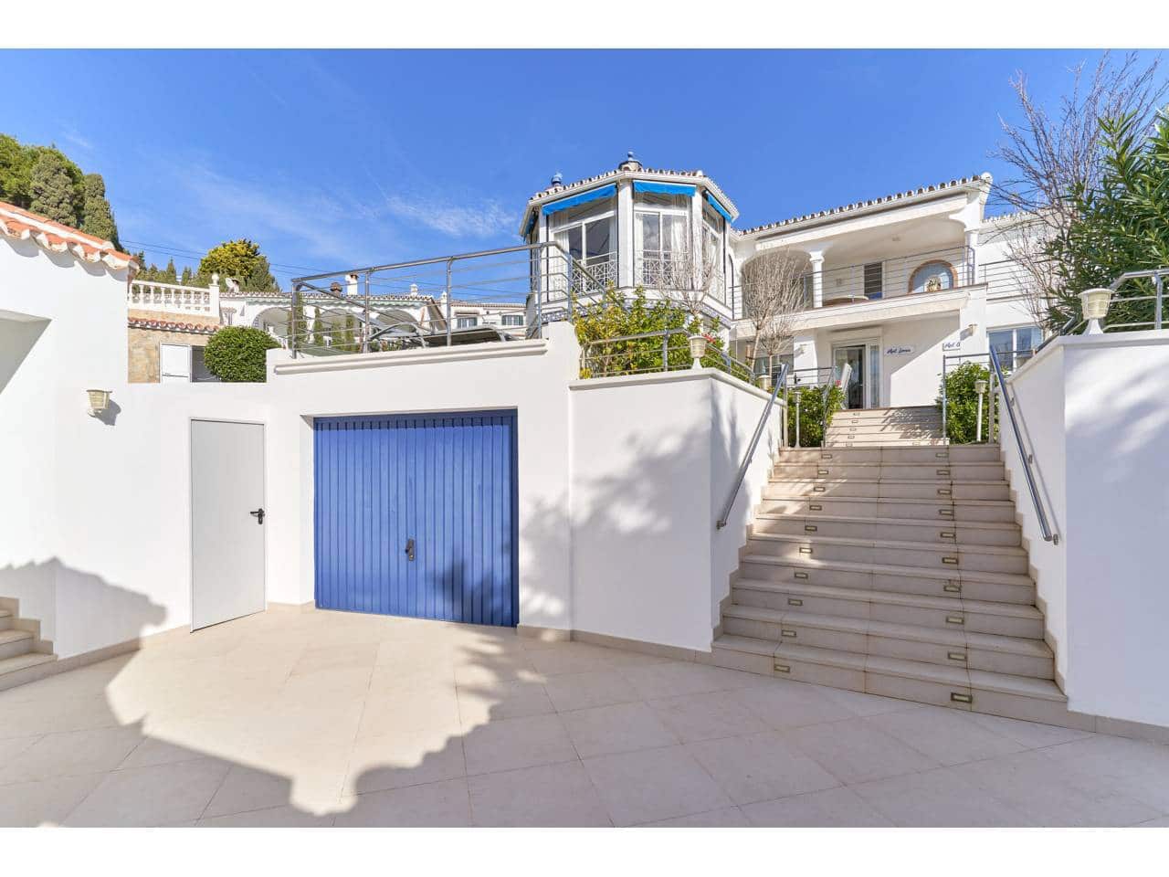 7 soverom Villa til salgs i Velez-Malaga med svømmebasseng garasje - € 1 200 000 (Ref: 9300339)