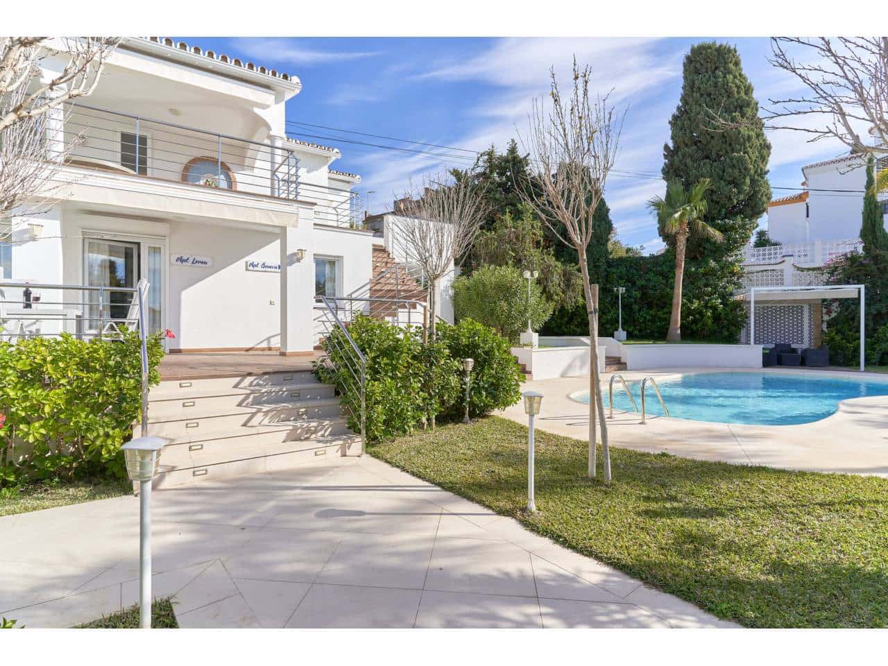 7 soverom Villa til salgs i Velez-Malaga med svømmebasseng garasje - € 1 200 000 (Ref: 9300339)