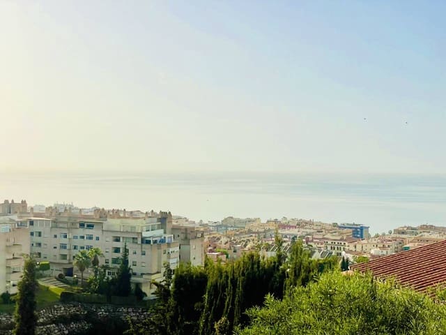 Bouwgrond te koop in Rincón de la Victoria - € 250.000 (Ref: 9325228)