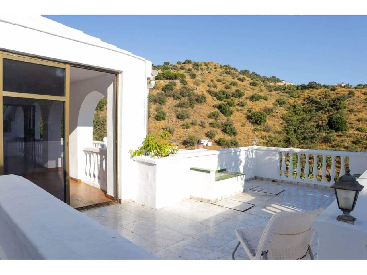 4 camera da letto Finca/Casa di Campagna in vendita in Torrox con garage - 399.000 € (Rif: 9330070)