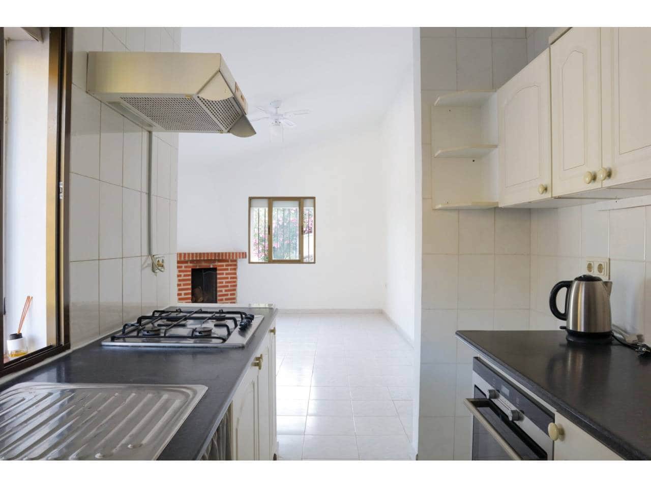 4 camera da letto Finca/Casa di Campagna in vendita in Torrox con garage - 399.000 € (Rif: 9330070)