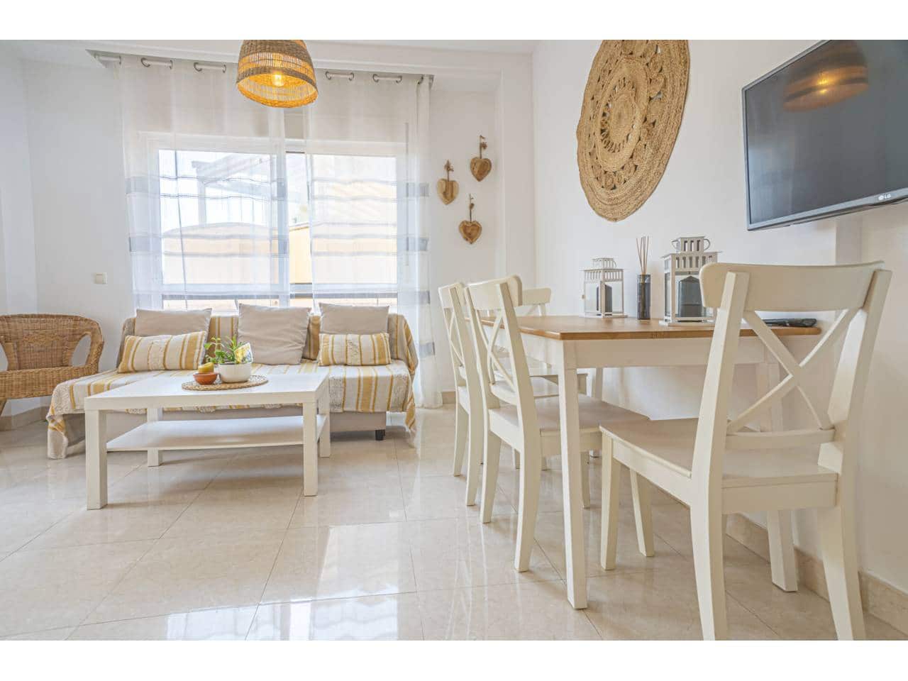 1 soverom Leilighet til salgs i Rincon de la Victoria med svømmebasseng - € 220 000 (Ref: 9398034)