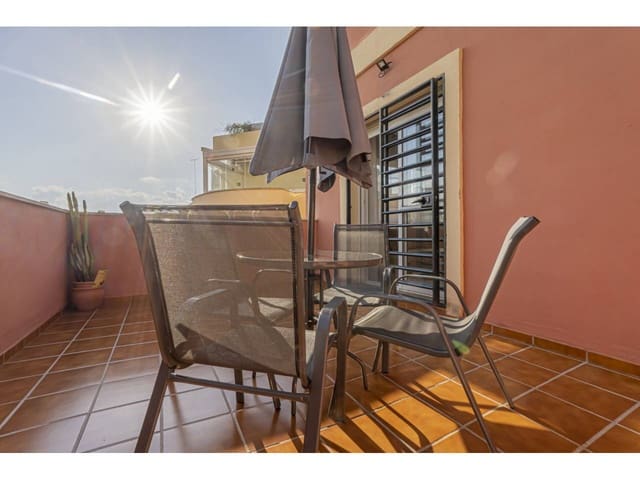 1 bedroom Flat for sale in Rincón de la Victoria with pool - € 220,000 (Ref: 9398034)