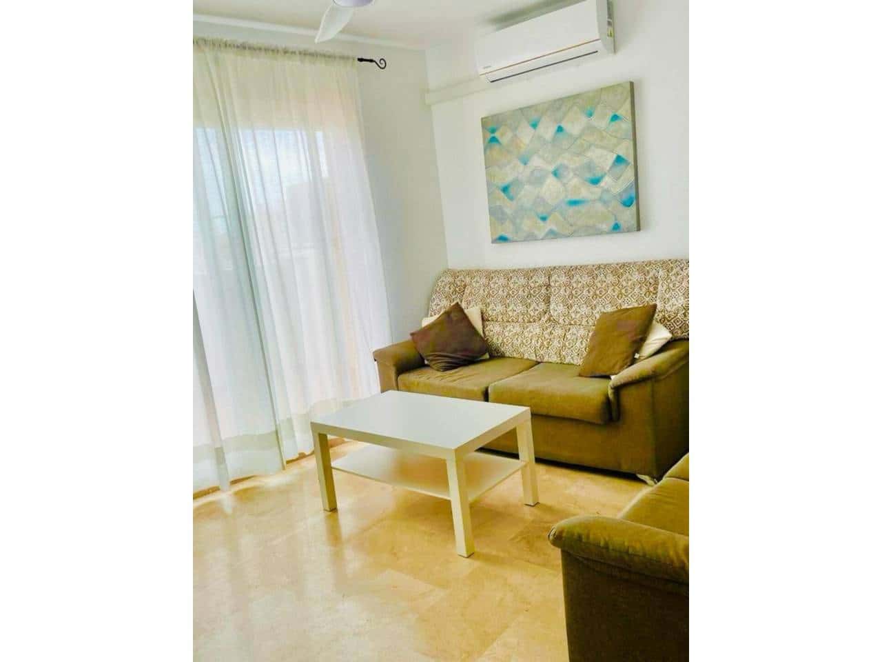 3 soveværelse Lejlighed til leje i Rincon de la Victoria med swimmingpool - € 1.300 (Ref: 9406304)