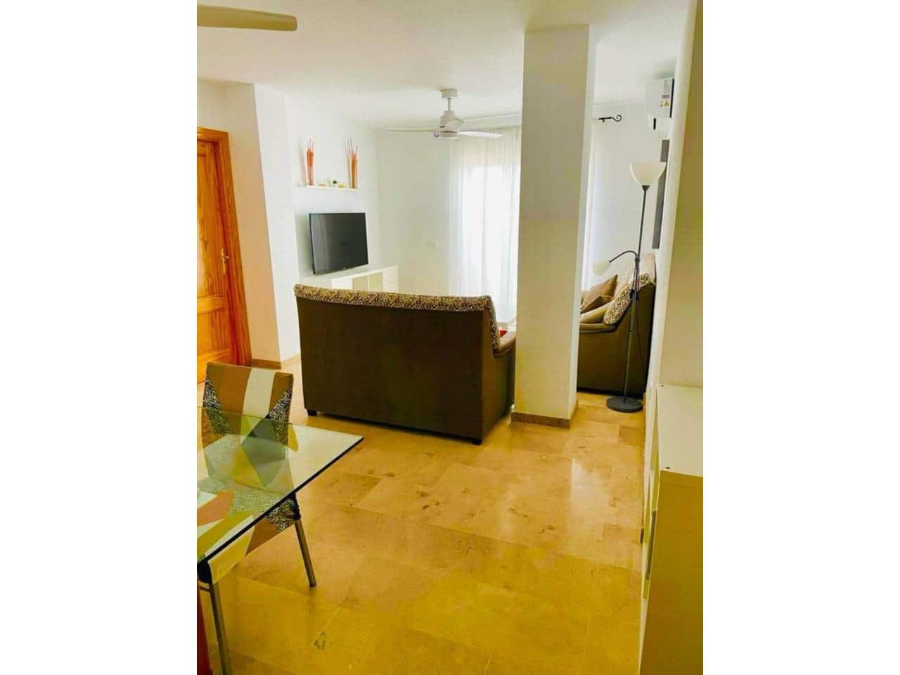 3 soveværelse Lejlighed til leje i Rincon de la Victoria med swimmingpool - € 1.300 (Ref: 9406304)