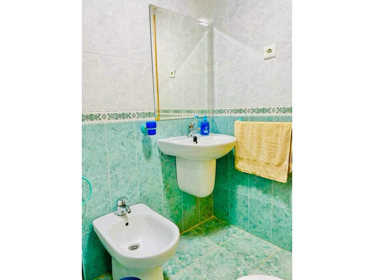 3 soveværelse Lejlighed til leje i Rincon de la Victoria med swimmingpool - € 1.300 (Ref: 9406304)