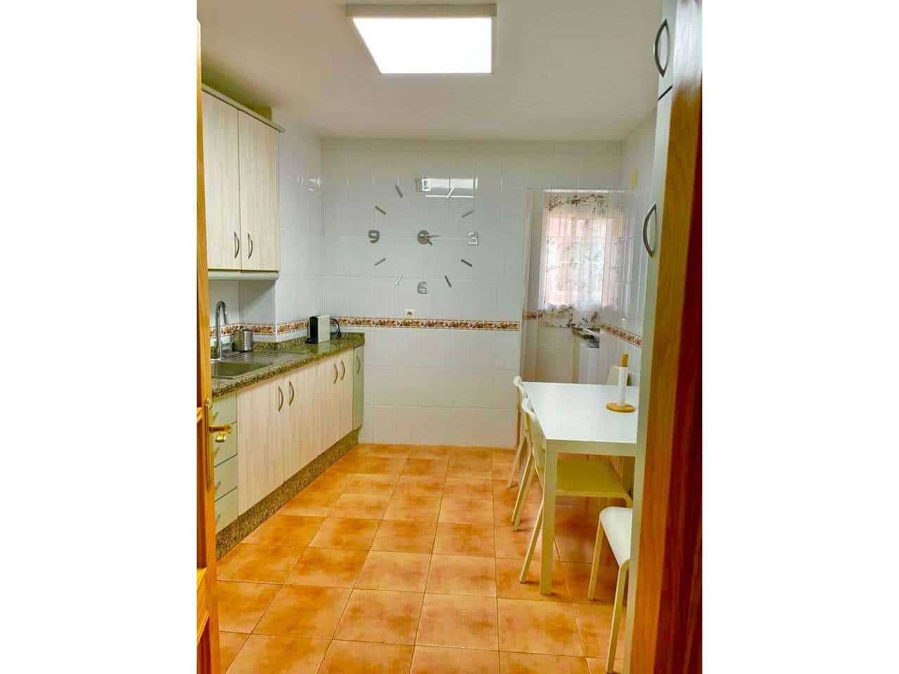 3 soveværelse Lejlighed til leje i Rincon de la Victoria med swimmingpool - € 1.300 (Ref: 9406304)