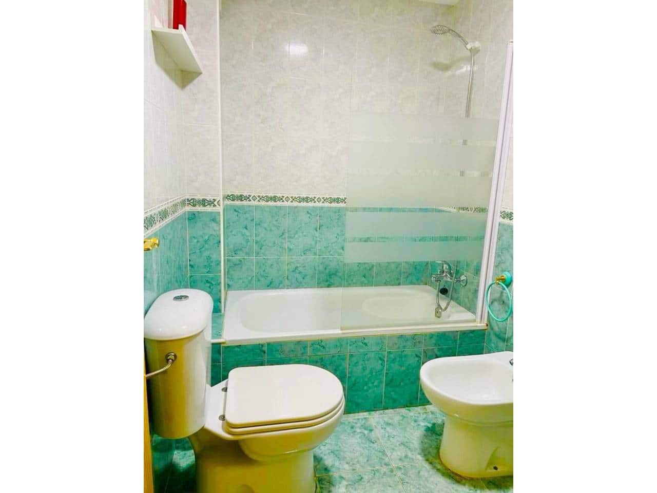 3 soveværelse Lejlighed til leje i Rincon de la Victoria med swimmingpool - € 1.300 (Ref: 9406304)