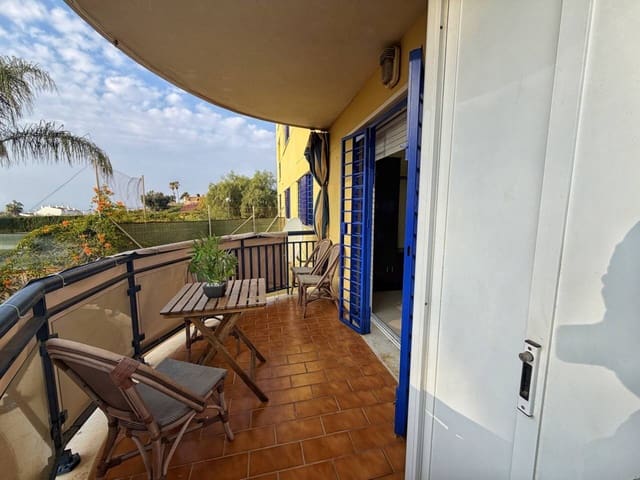 1 bedroom Flat for sale in Vélez-Málaga with pool garage - € 220,000 (Ref: 9409098)