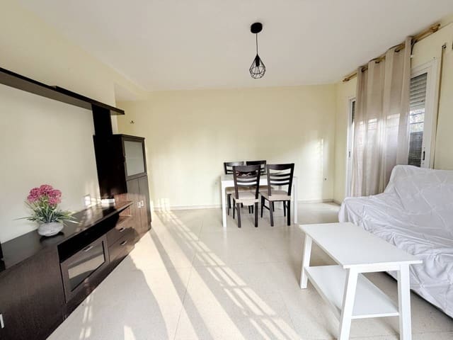 1 bedroom Flat for sale in Vélez-Málaga with pool garage - € 220,000 (Ref: 9409098)