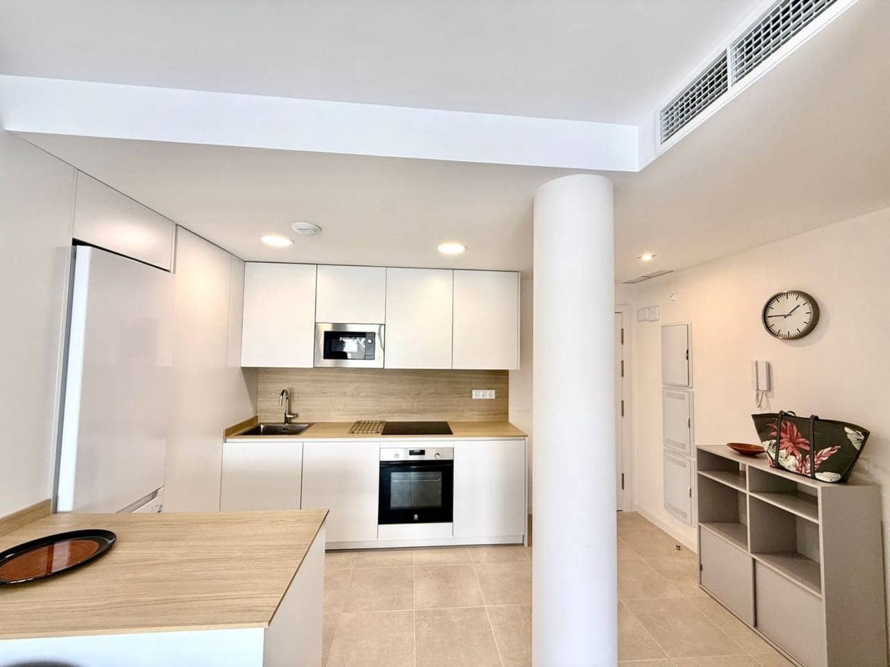 2 bedroom Penthouse for rent in Rincon de la Victoria with pool garage - € 1,000 (Ref: 9412588)