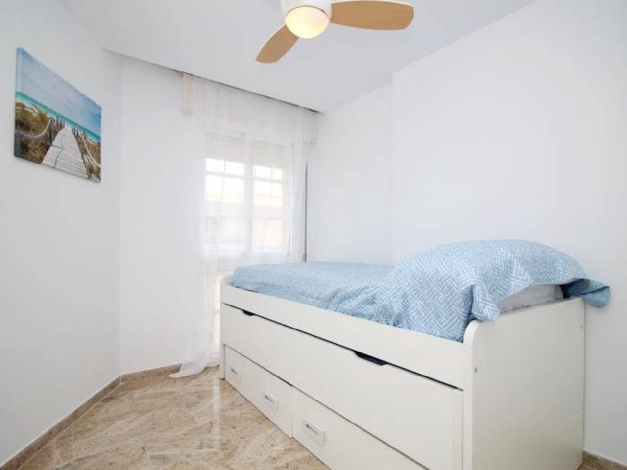 2 bedroom Flat for rent in Rincon de la Victoria - € 900 (Ref: 9412590)