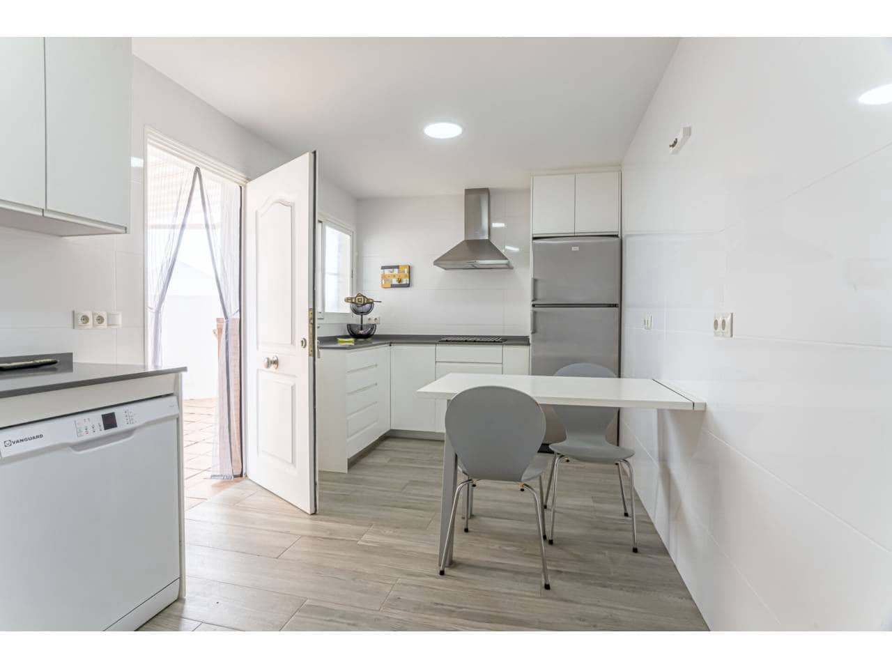 4 makuuhuone Paritalo myytävänä paikassa Velez-Malaga - 429 000 € (Ref: 9432852)