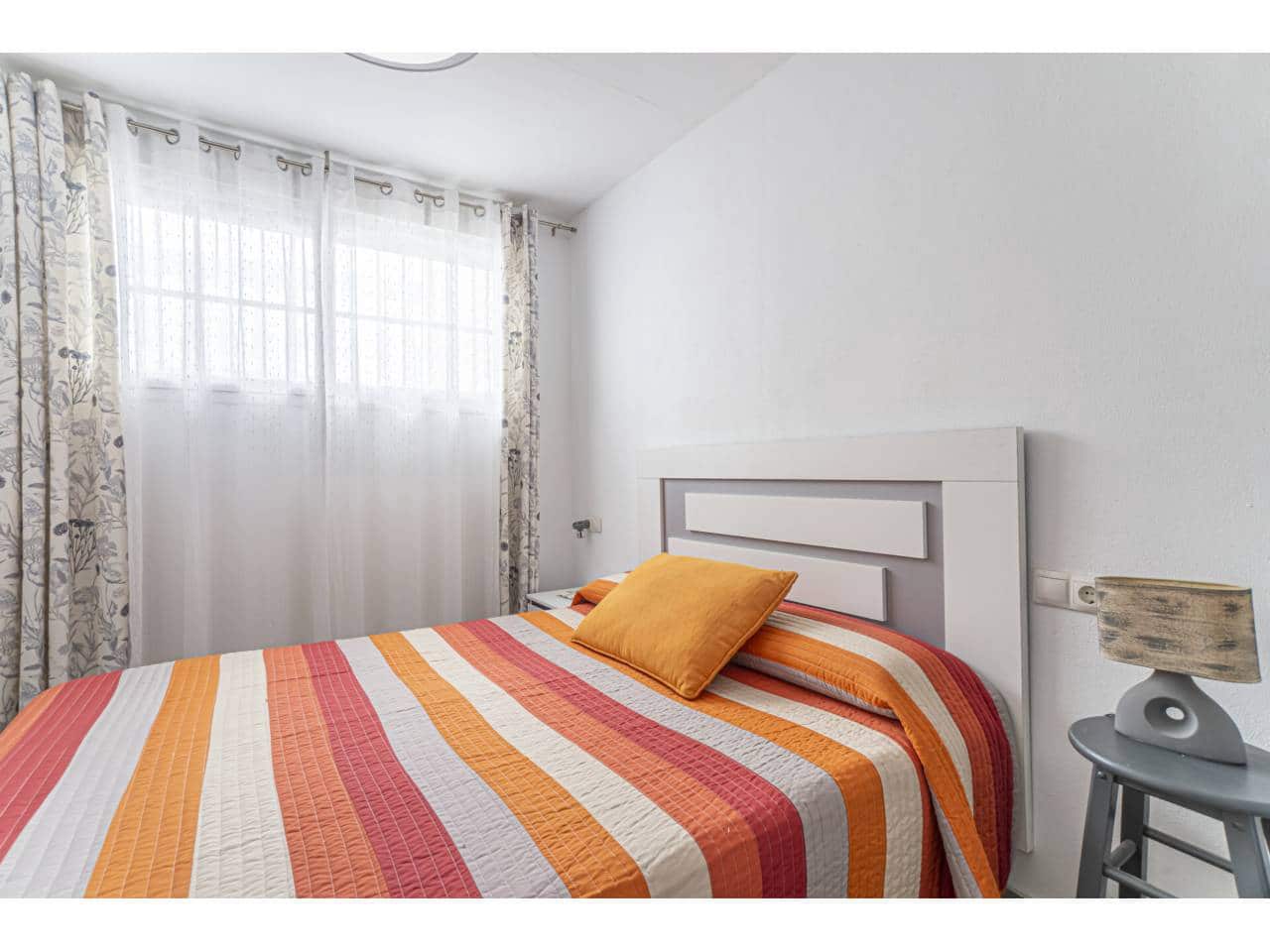 4 makuuhuone Paritalo myytävänä paikassa Velez-Malaga - 429 000 € (Ref: 9432852)