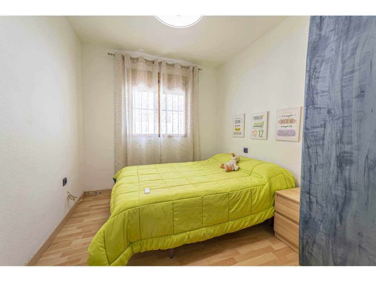 4 makuuhuone Paritalo myytävänä paikassa Velez-Malaga - 429 000 € (Ref: 9432852)