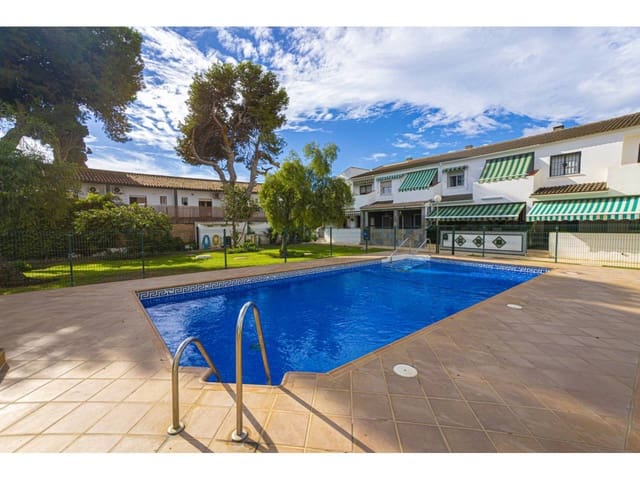 4 makuuhuone Paritalo myytävänä paikassa Vélez-Málaga - 429 000 € (Ref: 9432852)