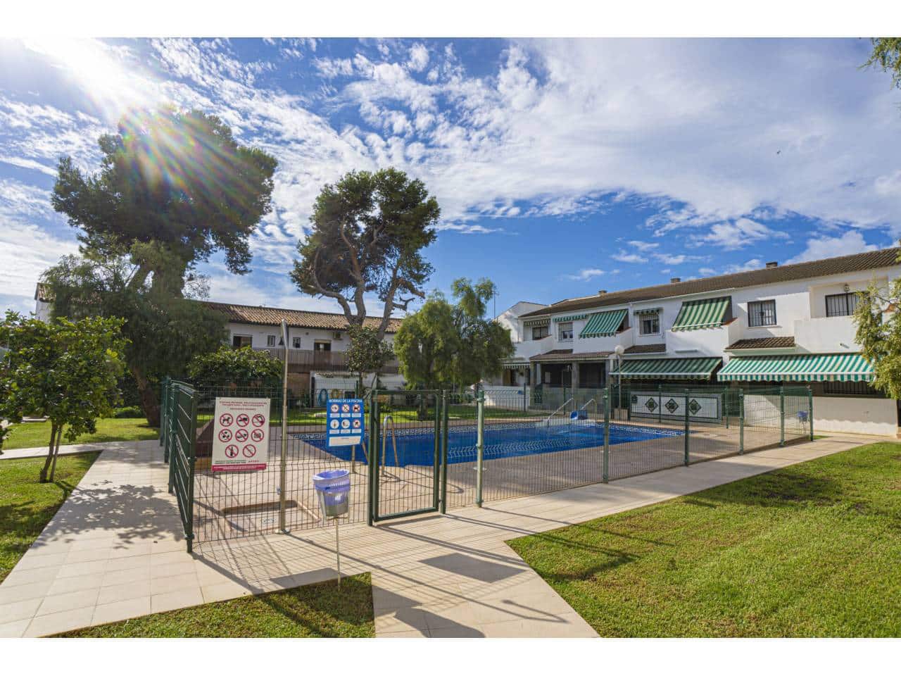 4 makuuhuone Paritalo myytävänä paikassa Velez-Malaga - 429 000 € (Ref: 9432852)