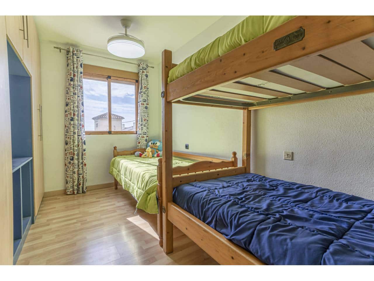 4 makuuhuone Paritalo myytävänä paikassa Velez-Malaga - 429 000 € (Ref: 9432852)