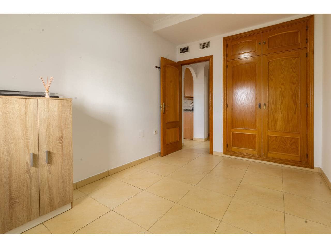 2 bedroom Flat for sale in Rincon de la Victoria with garage - € 360,000 (Ref: 9438801)