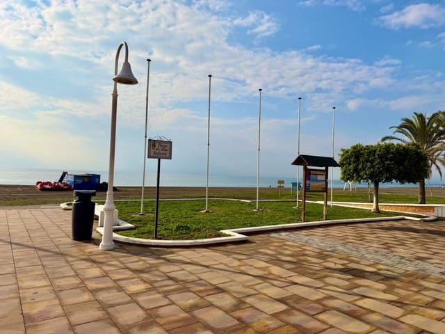 2 camera da letto Appartamento in vendita in Rincón de la Victoria con garage - 360.000 € (Rif: 9438801)